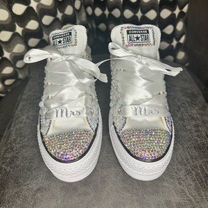 Custom women’s bridal converse platform tennis shoes brand new women’s size 8